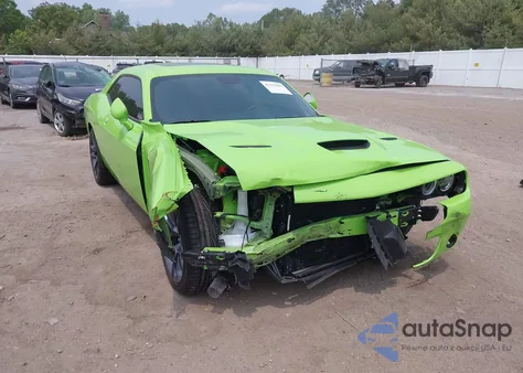 2023 Dodge Challenger R/T Scat Pack z USA, uszkodzony, nr VIN 2C3CDZFJ8PH614908